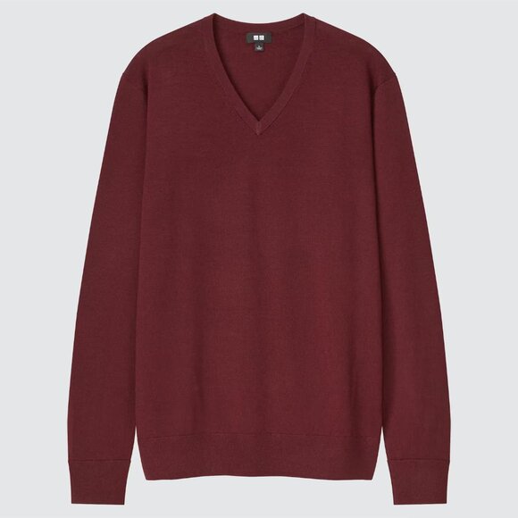 Uniqlo Men’s 100% Merino Wool V-Neck Sweater in Dark Red Burgundy Wine | Size L - Picture 7 of 9